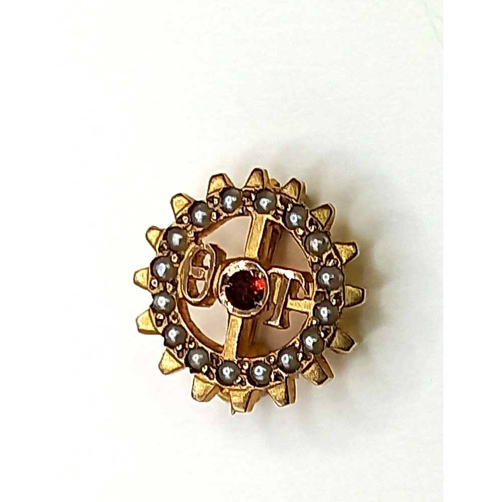 10K THETA TAU 16 seed pearl Sweetheart 10k Gold Pin/Badge w/gemstone 1963